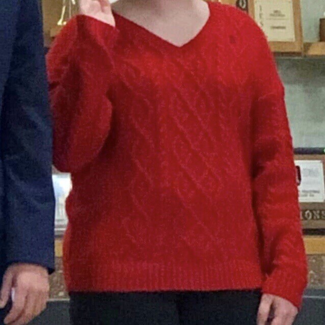 U.S. Polo Assn. V-Neck Cable Knit Red Sweater Size Small - photo 2