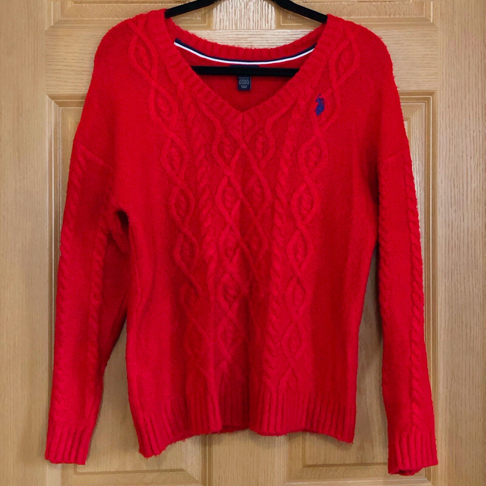 U.S. Polo Assn. V-Neck Cable Knit Red Sweater Size Small - photo 3