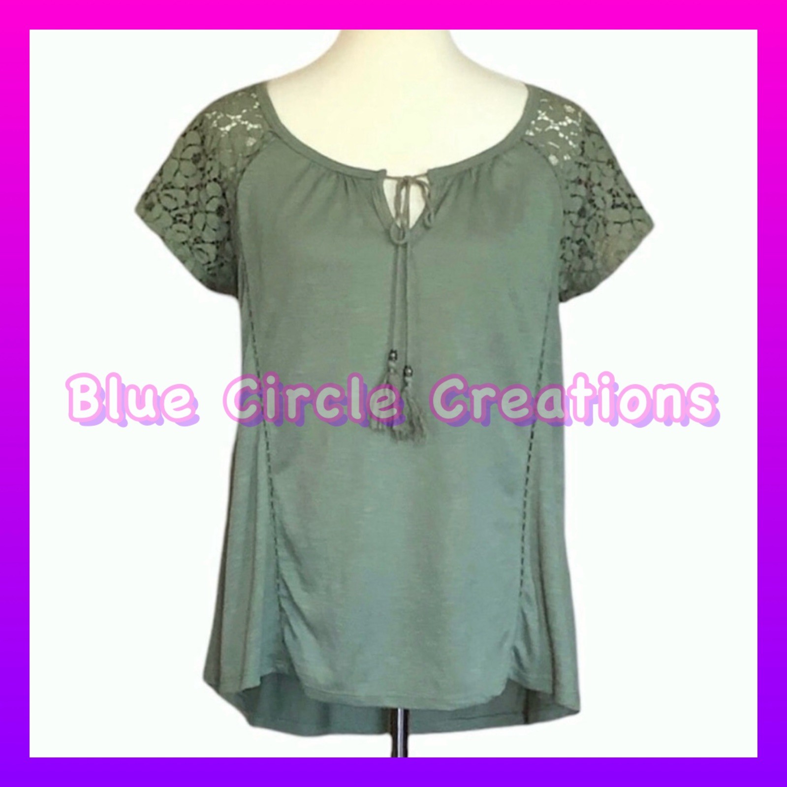 New Directions Olive Green Lace Cap Sleeve Top - Size M