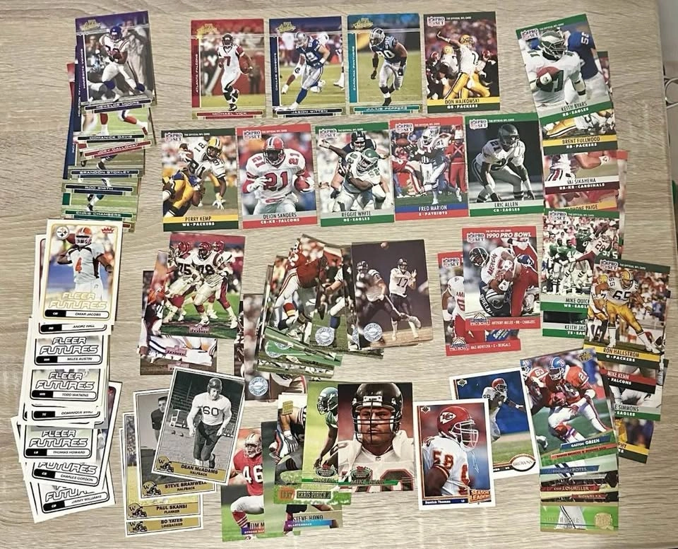Mixed Sports Card Lot: Autos, Stars, Rookies, Inserts, Numbered - photo 3