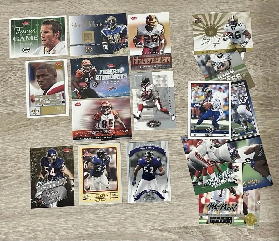 Mixed Sports Card Lot: Autos, Stars, Rookies, Inserts, Numbered - photo 4