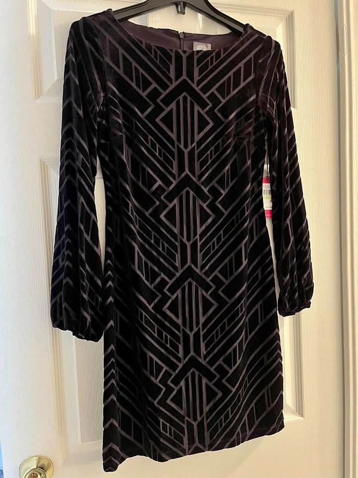 Vince Camuto Dress Size 4
