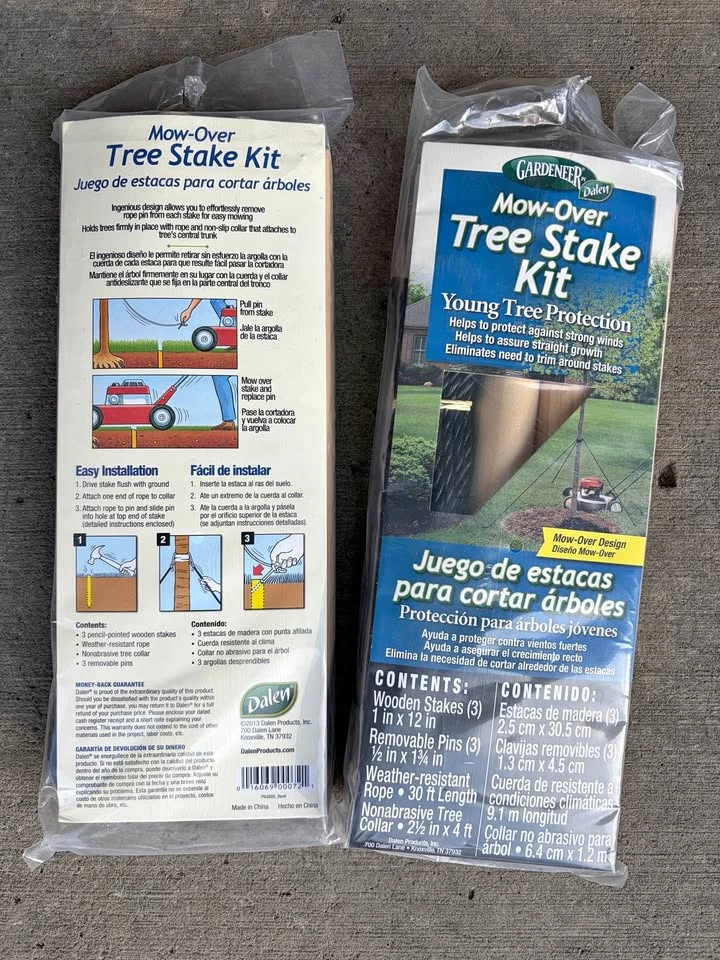 Mow over tree stake kit