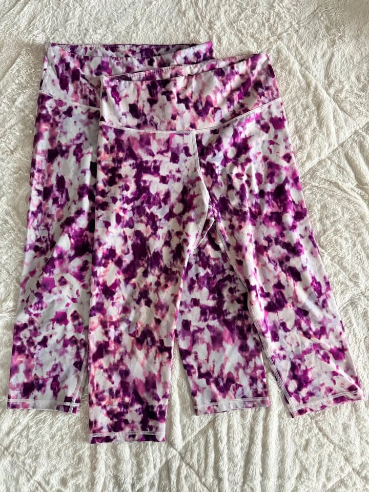 Bundle of 3 Old Navy Leggings - Size L - photo 2