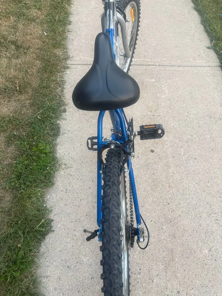 Adult/Teen bicycle 26 inches image indicator(3)