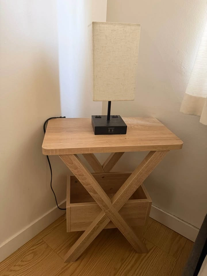 Oak-Style Side Table with Lamp & USB Ports - photo 3