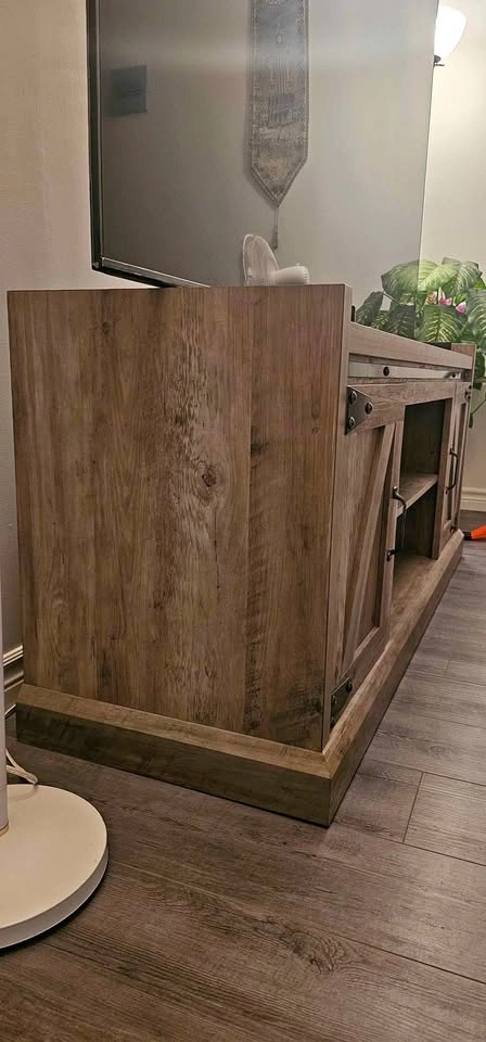 Moving Sale: Selling A New TV Stand