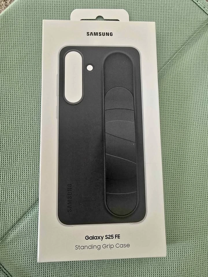 Samsung Galaxy S25 FE Standing Grip Case