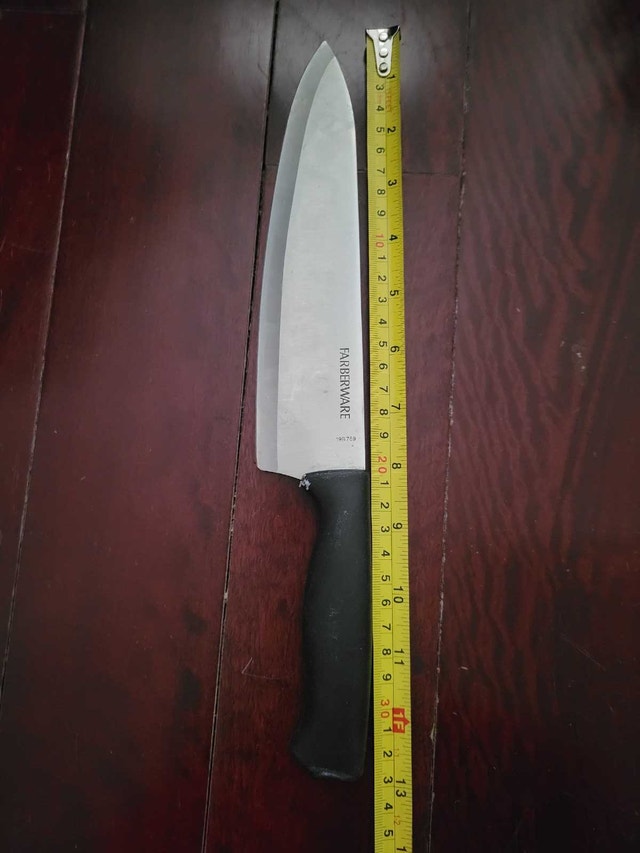 Farberware Knife Moving sale