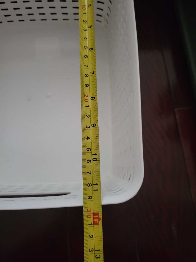 White Plastic Basket - photo 5