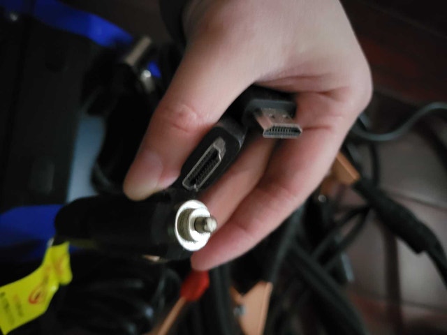 VacLife Jump Starter - photo 3