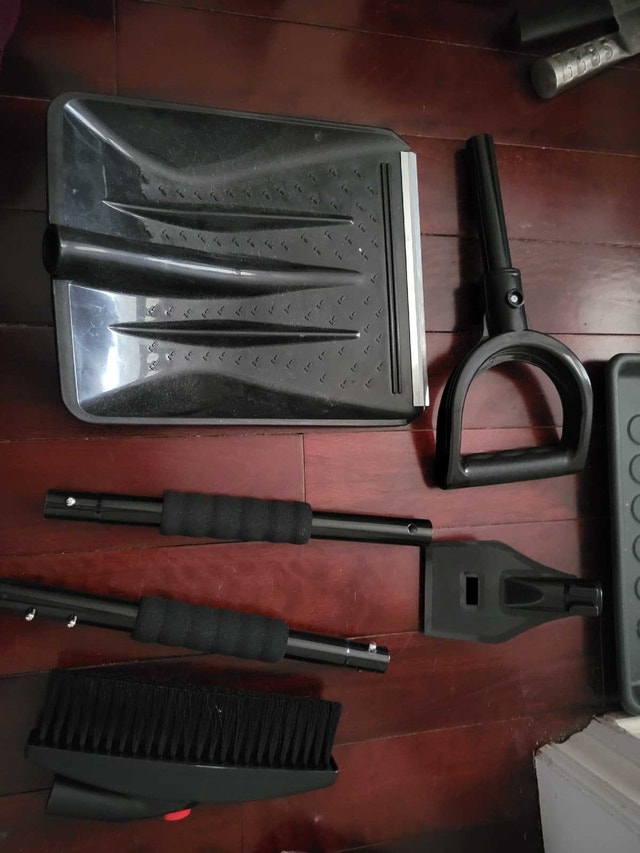 Zento Deals Snow Clearing Kit - photo 2