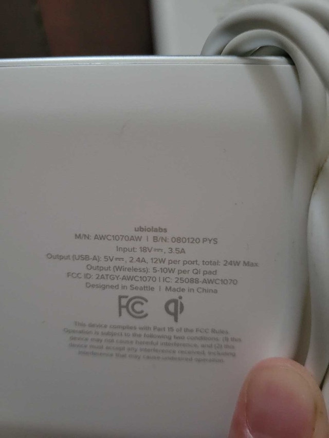Ubiolabs Wireless Charging Stand - photo 4