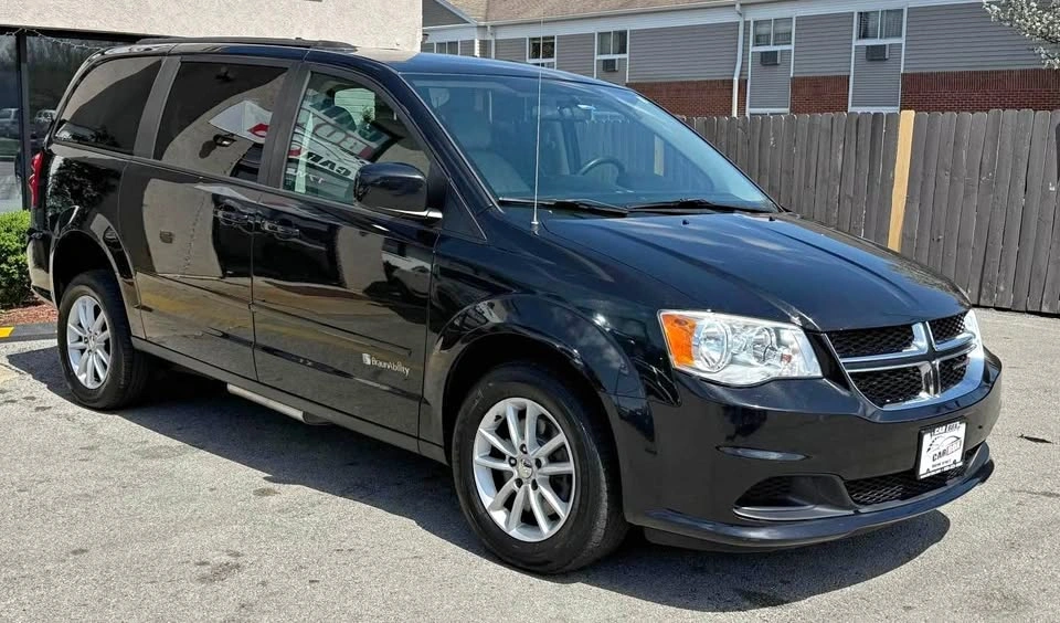 2015 Dodge Grand Caravan SXT Minivan