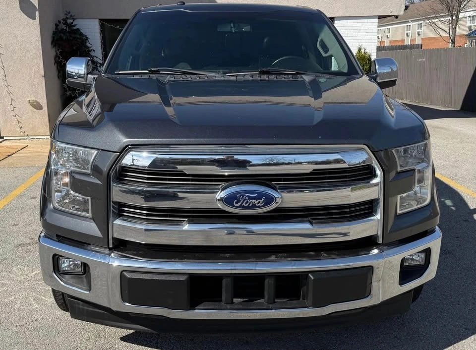 2017 Ford F150 SuperCrew Lariat Pickup - photo 3