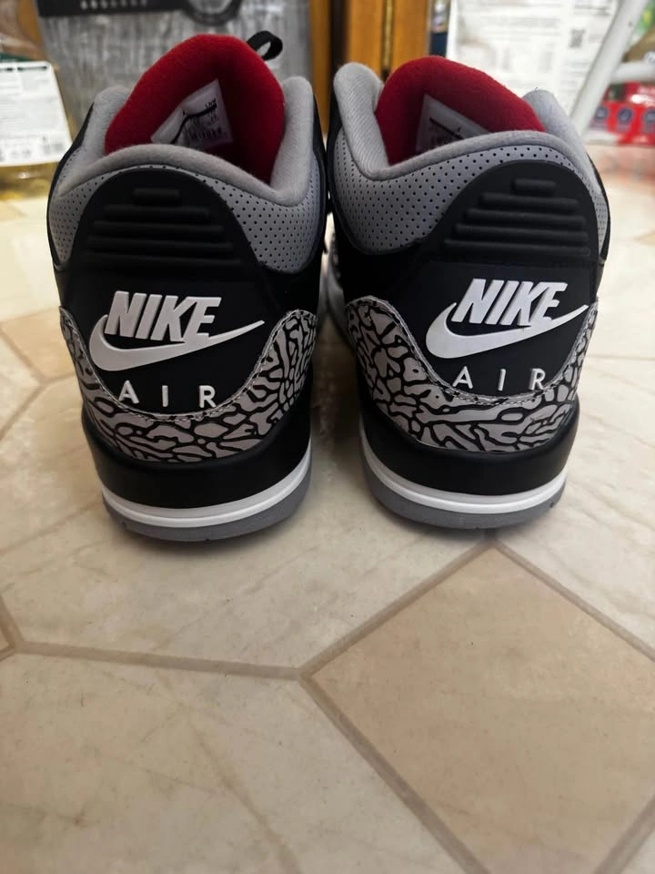 Nike Air Jordan 3 Black Cement - photo 3
