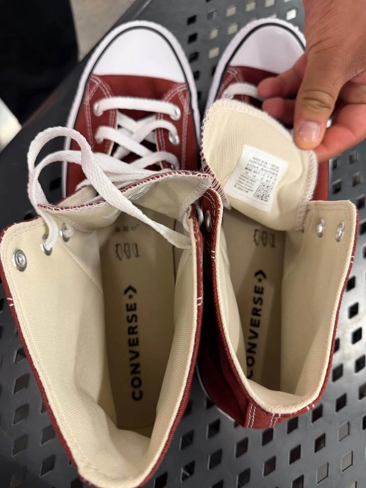 Converse Shoes - Rottin Apple Color - photo 4