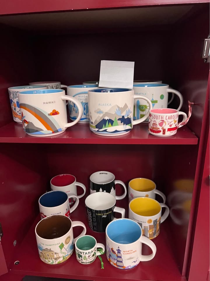 Red Display/Storage Cabinet - photo 3