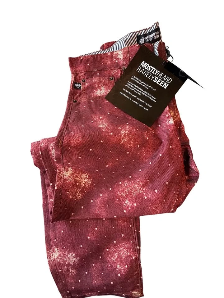 MOSTLYHEARD RARELYSEEN Red Star Print Jeans Size 34 New With tag - photo 2
