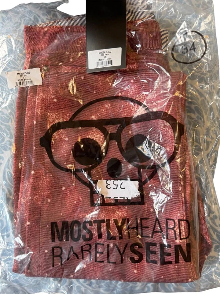 MOSTLYHEARD RARELYSEEN Red Star Print Jeans Size 34 New With tag - photo 5