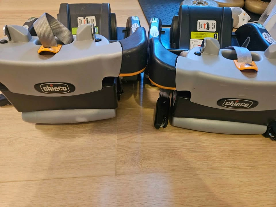 Set of 2 Chicco KeyFit 30 Infant Car Seat Bases - photo 2