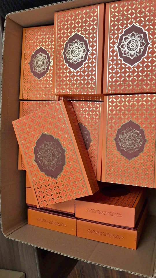 Sweet Boxes - Different Colors and Designs