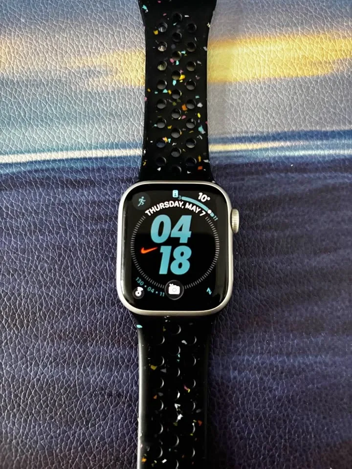 Apple Watch Series 7 GPS + Cellular 41mm