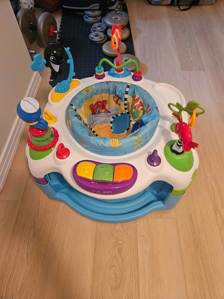 Fisher-Price Infant-to-Toddler Rocker - Lion/Silly Safari Print - photo 3