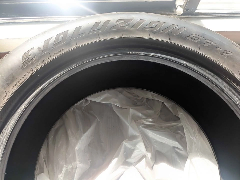 225/50ZR17 Set of 4 Federal Evoluzion ST-1 tires - photo 4