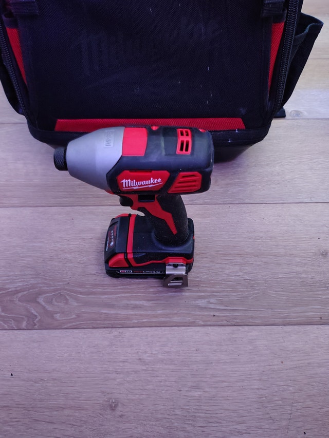 Milwaukee M18 Impact Driver + Battery (Tool Only)