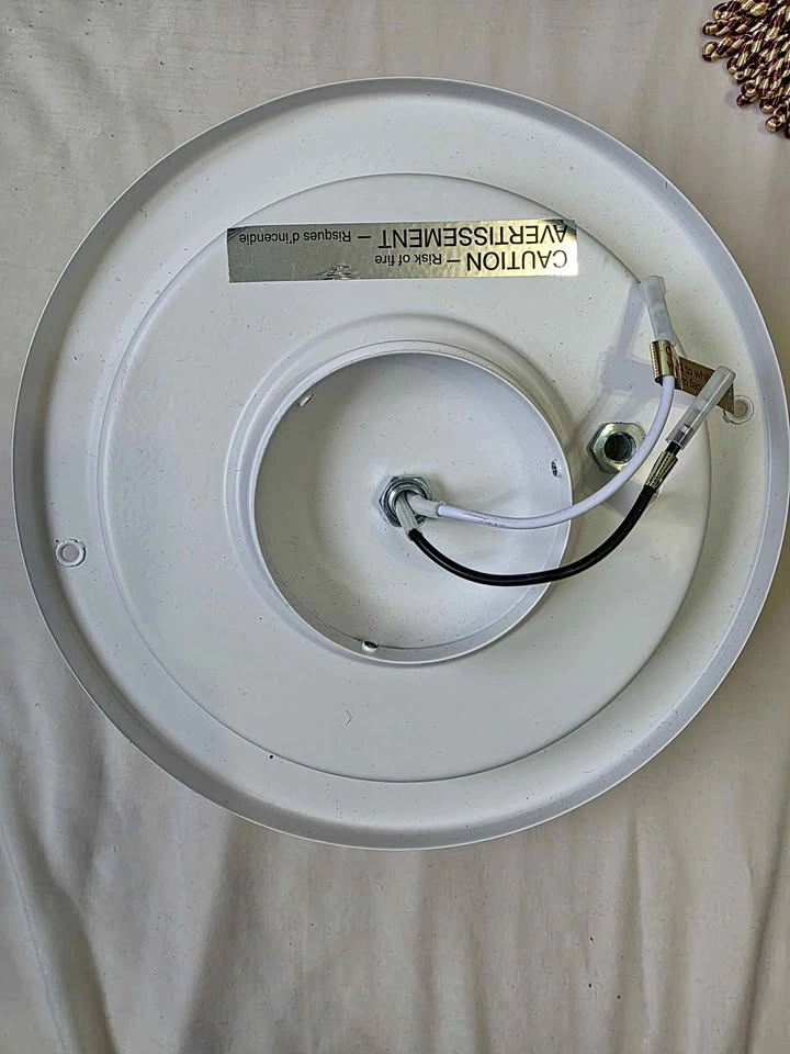 Light fixture
