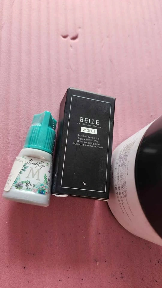 Pro Lash Glue Bundle: Belle W, Beauty Eyes M, & DLUX Protector - photo 2