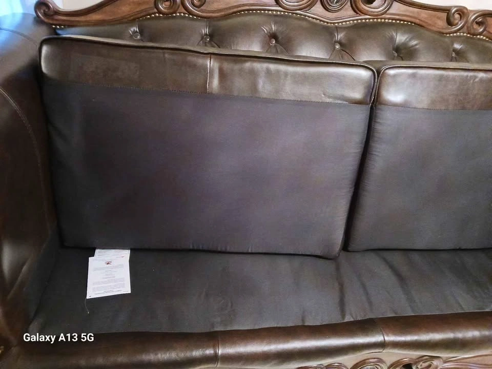 Leather Sofa for Sale - photo 4