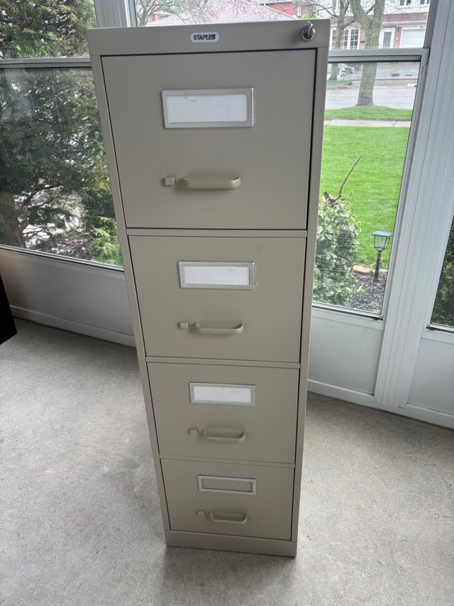4 Drawer Filing Cabinet with Lock and Key