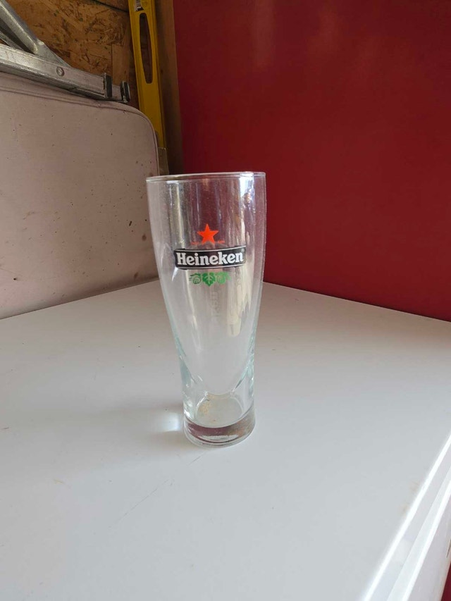 22 Heineken Glasses - photo 2