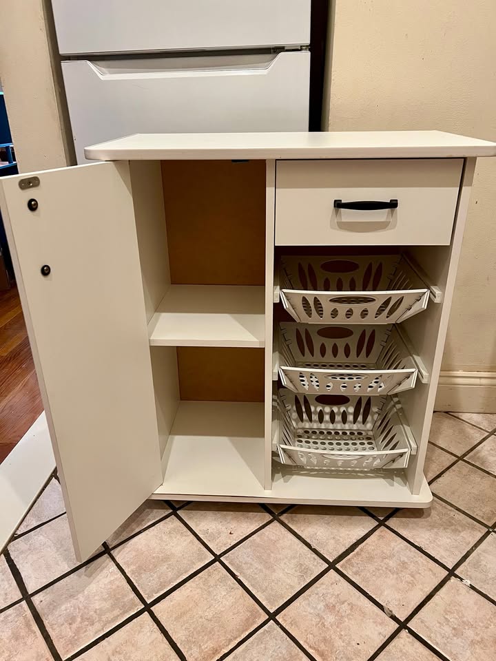 32" Kitchen Pantry Cabinet – Sturdy, Compact, Easy to Move - photo 2