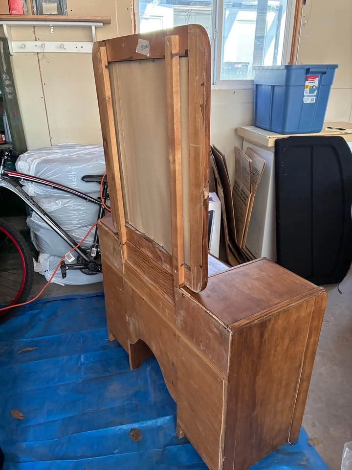 Antique Dresser/Vanity with Mirror - photo 5