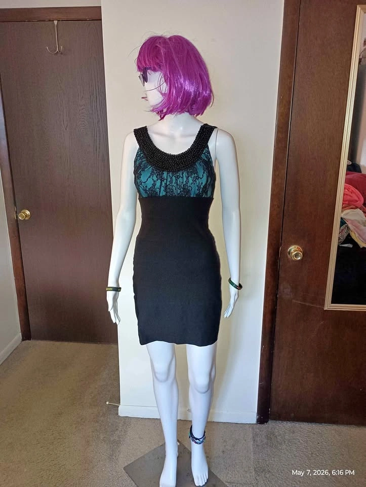 Like new size 3 cocktail dress