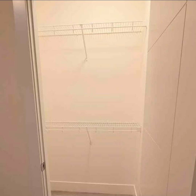 2 Bed 1 Bath Legal Basement Suite in Chestermere - photo 4