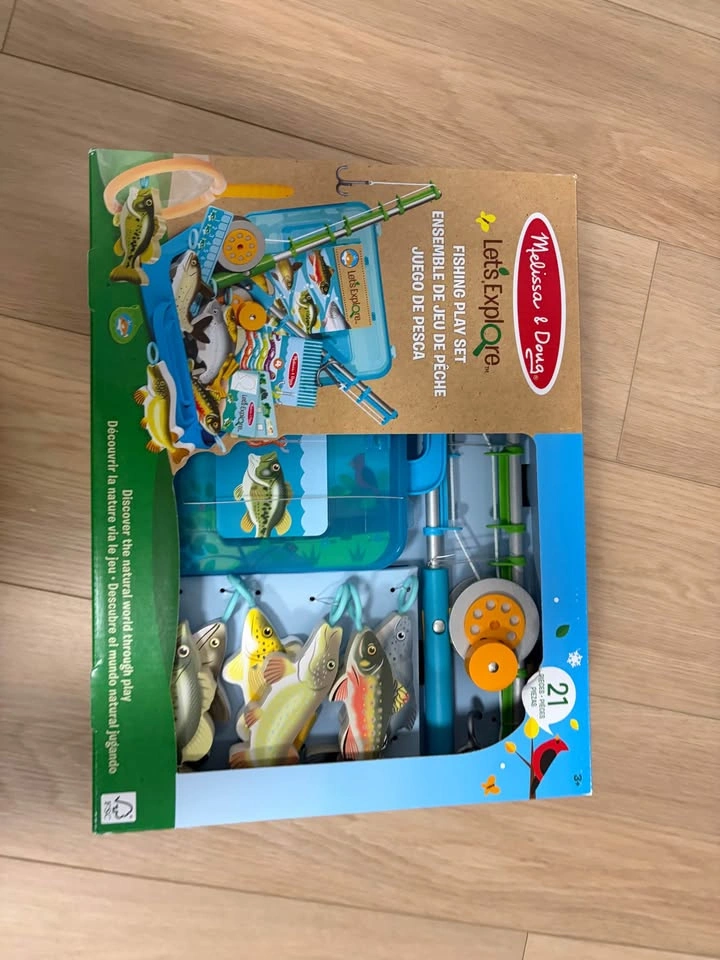 BNIB- Melissa&Doug fishing set - photo 2