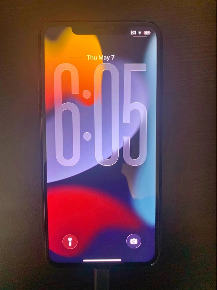 iPhone 11 Pro Max - Good Condition