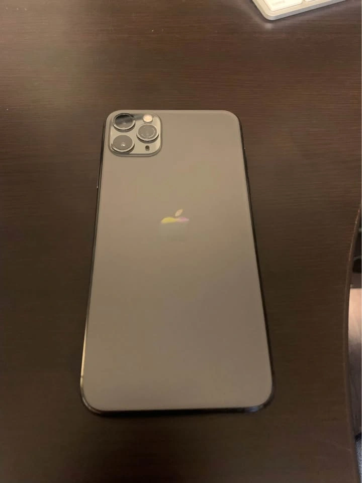 iPhone 11 Pro Max - Good Condition - photo 3