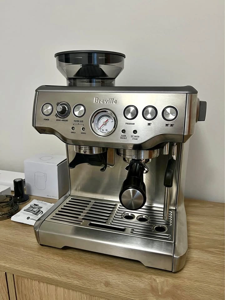 Breville Barista Express BES870XL - Used Only a Few Times