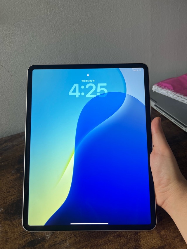 iPad Air 13-inch M2 (128GB)