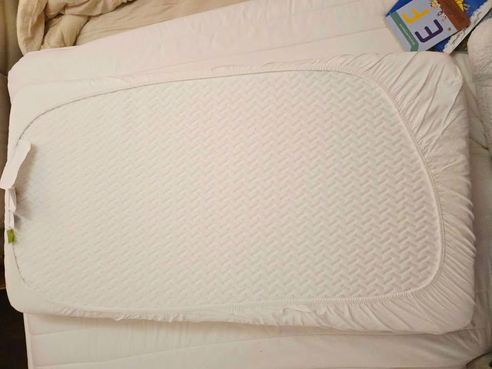 Dream On Me Crib & Toddler Bed Mattress - Like NEW - photo 2