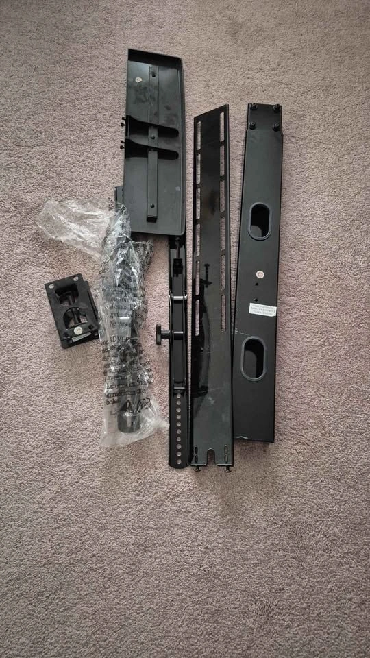 Like New Tempered Glass TV Stand (Moving Sale) - photo 5