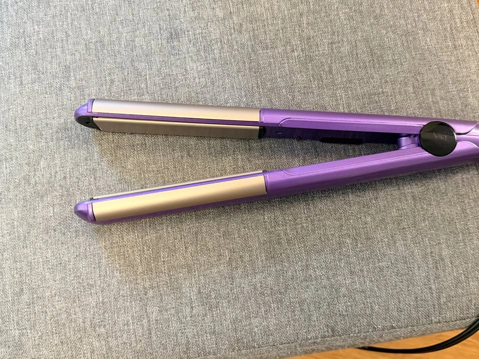 InfinitiPRO by Conair Tourmaline Ceramic Flat Iron (Purple) - photo 2