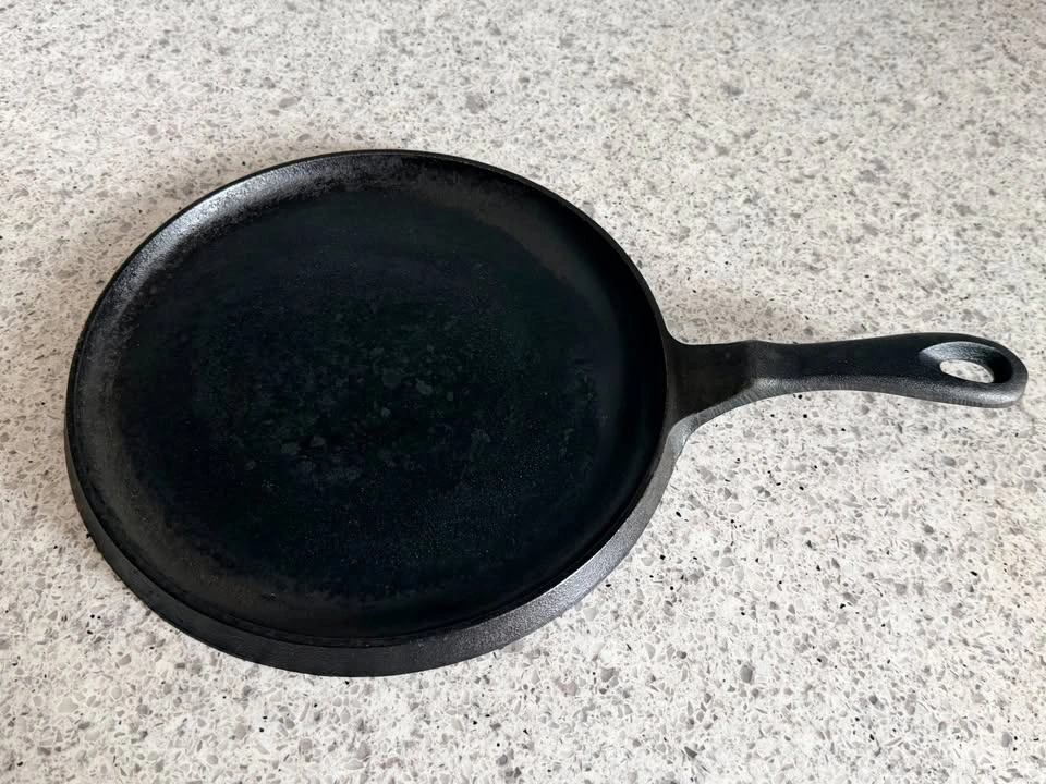 10" Cast Iron Pan Skillet - photo 3