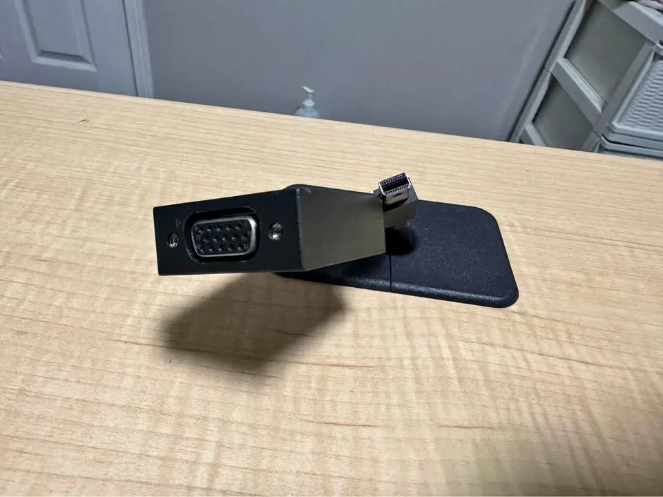 Microsoft Mini DisplayPort to VGA Adapter EJQ-00001