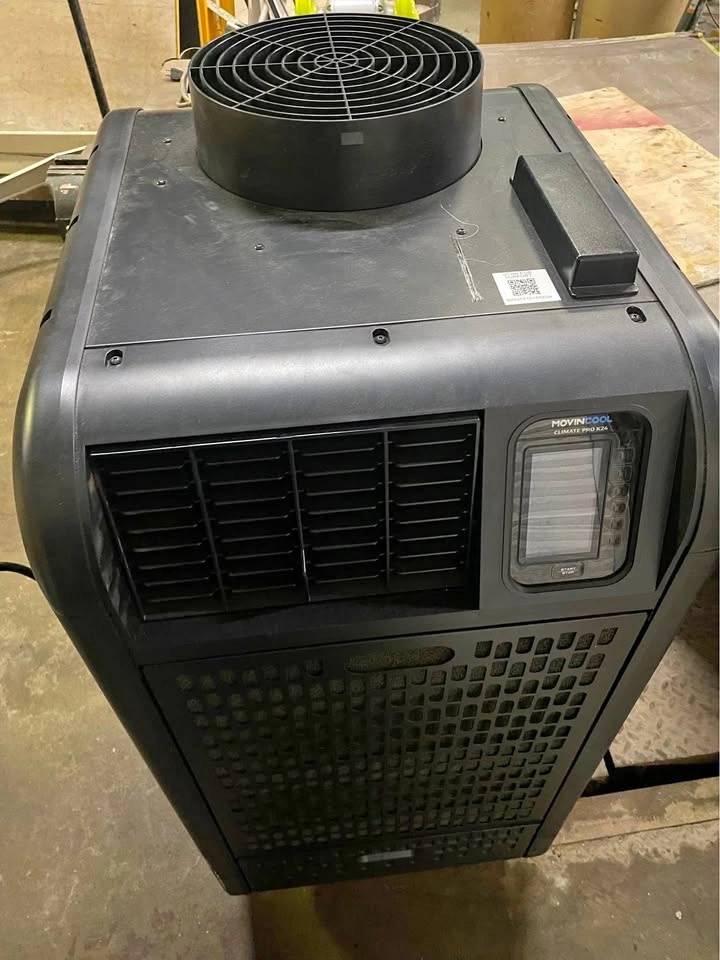 Portable Commercial A/C Movincool K24